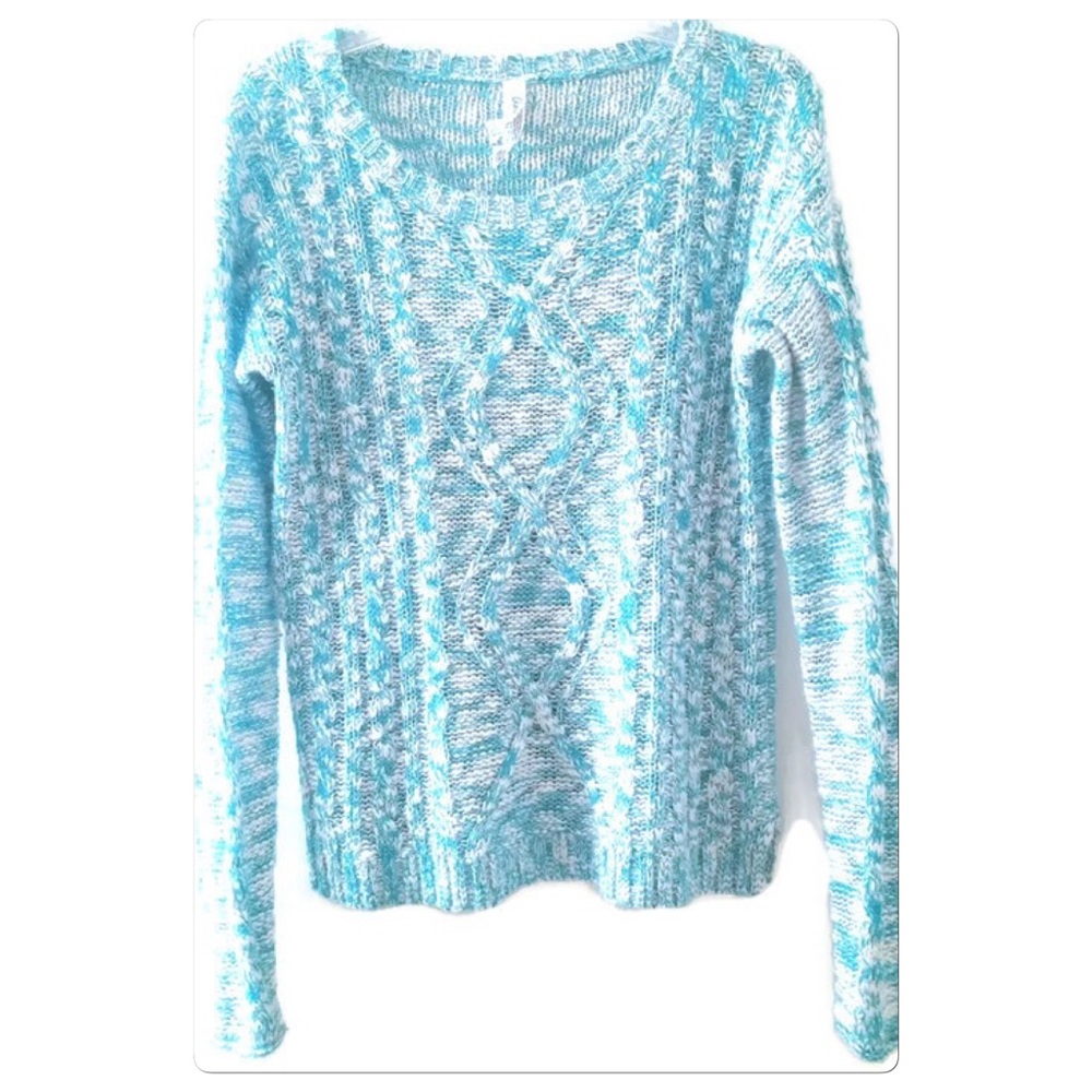Aeropostale Sweater Size Medium Cable Knit